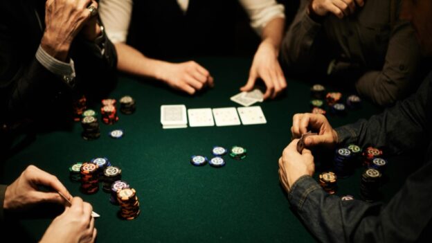 Menangani Limpers dan Pemain Pasif: Taktik untuk Permainan Poker Terkini